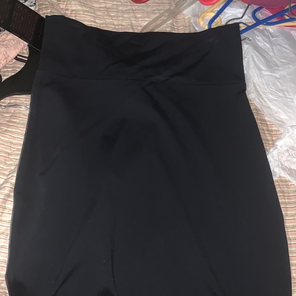 BEBE midi skirt - Picture 3 of 4